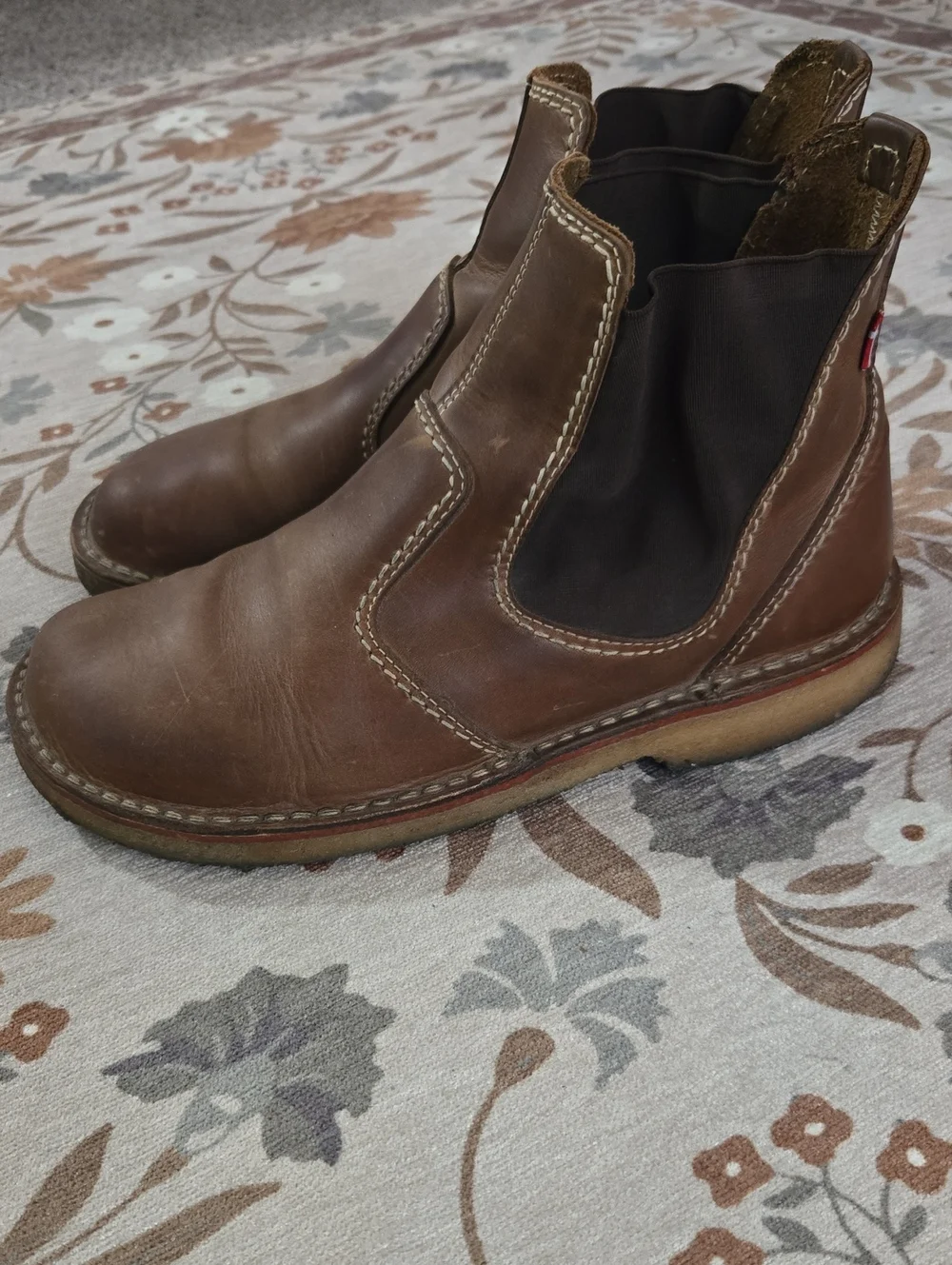 Duckfeet great preloved
